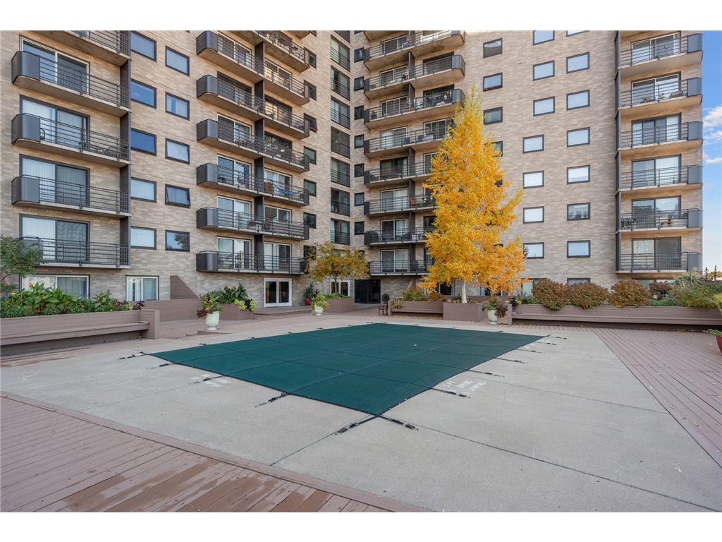 66 9th Street #2501 Saint Paul MN 55101 6815473 image34