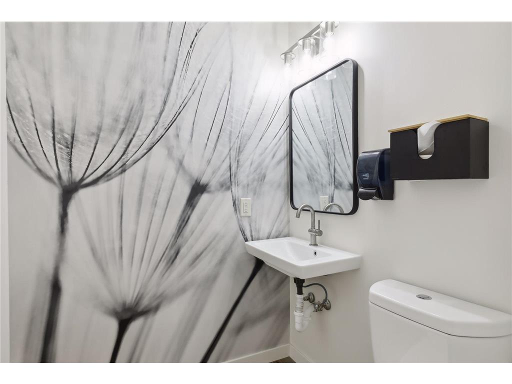 66 9th Street #2501 Saint Paul MN 55101 6815473 image38