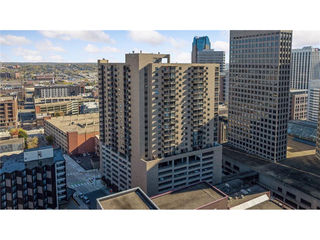 66 9th Street #2501 Saint Paul MN 55101 6815473 image51