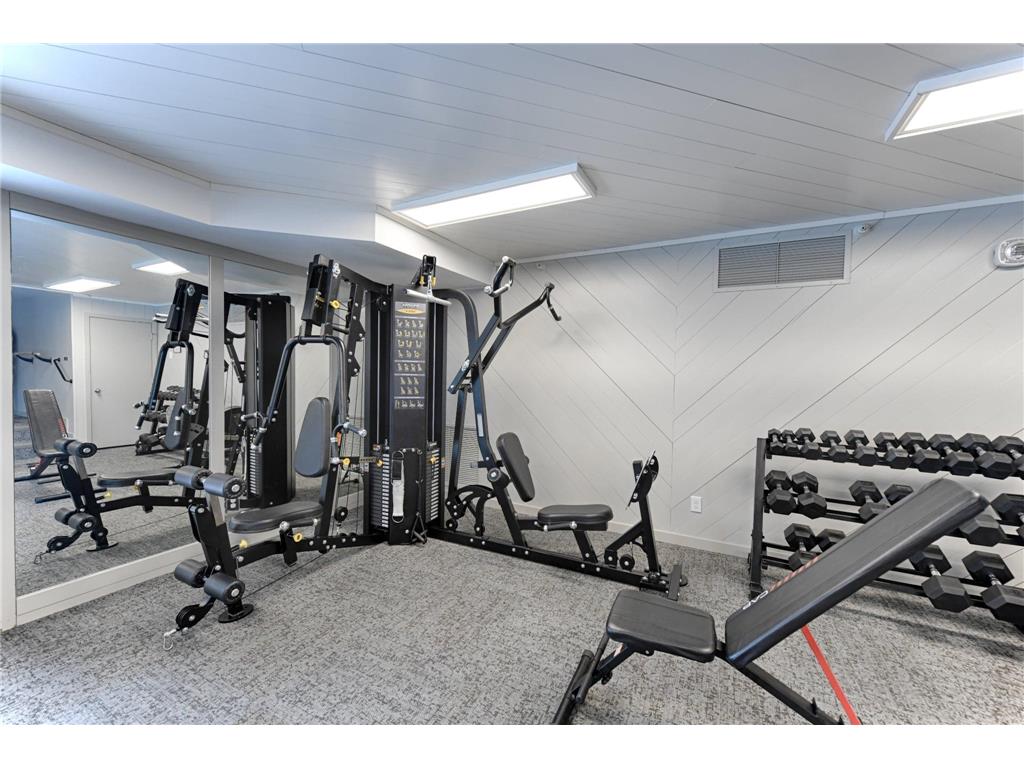 66 9th Street E #1210 Saint Paul MN 55101 6823329 image12