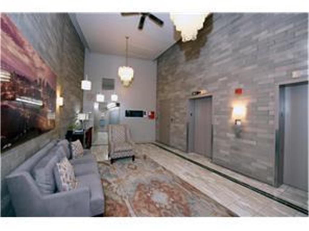 66 9th Street E #1210 Saint Paul MN 55101 6823329 image4