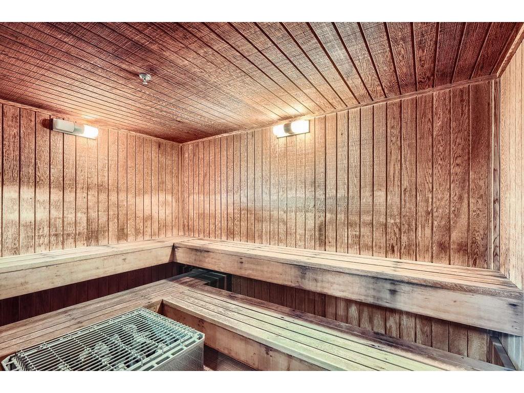 66 9th Street E #1305 Saint Paul MN 55101 6818328 image14