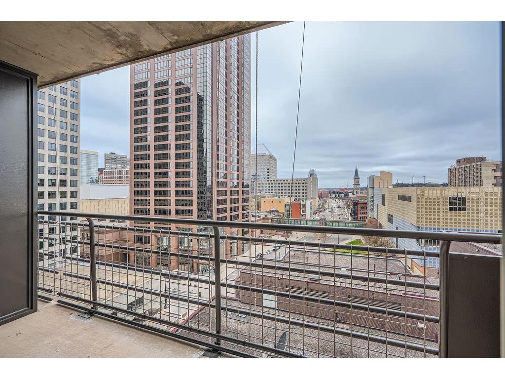 66 9th Street E #1305 Saint Paul MN 55101 6818328 image9