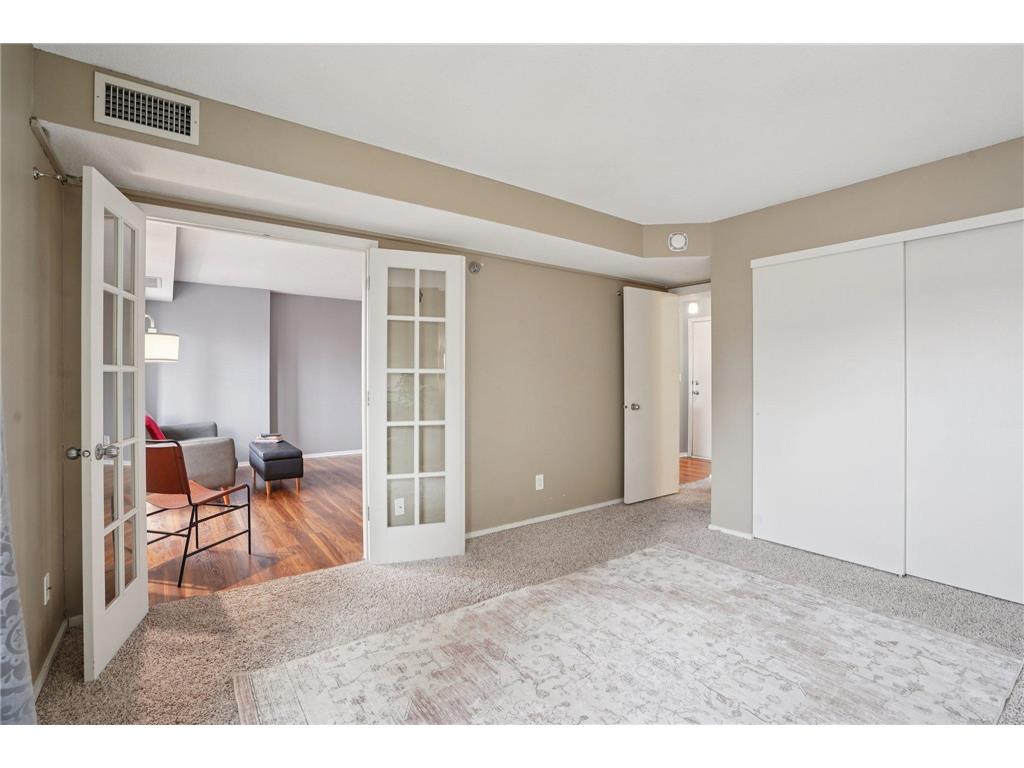 66 9th Street E #1307 Saint Paul MN 55101 7035997 image16