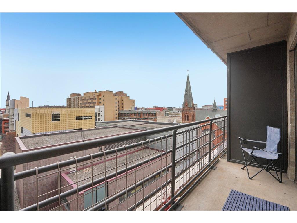 66 9th Street E #1307 Saint Paul MN 55101 7035997 image19