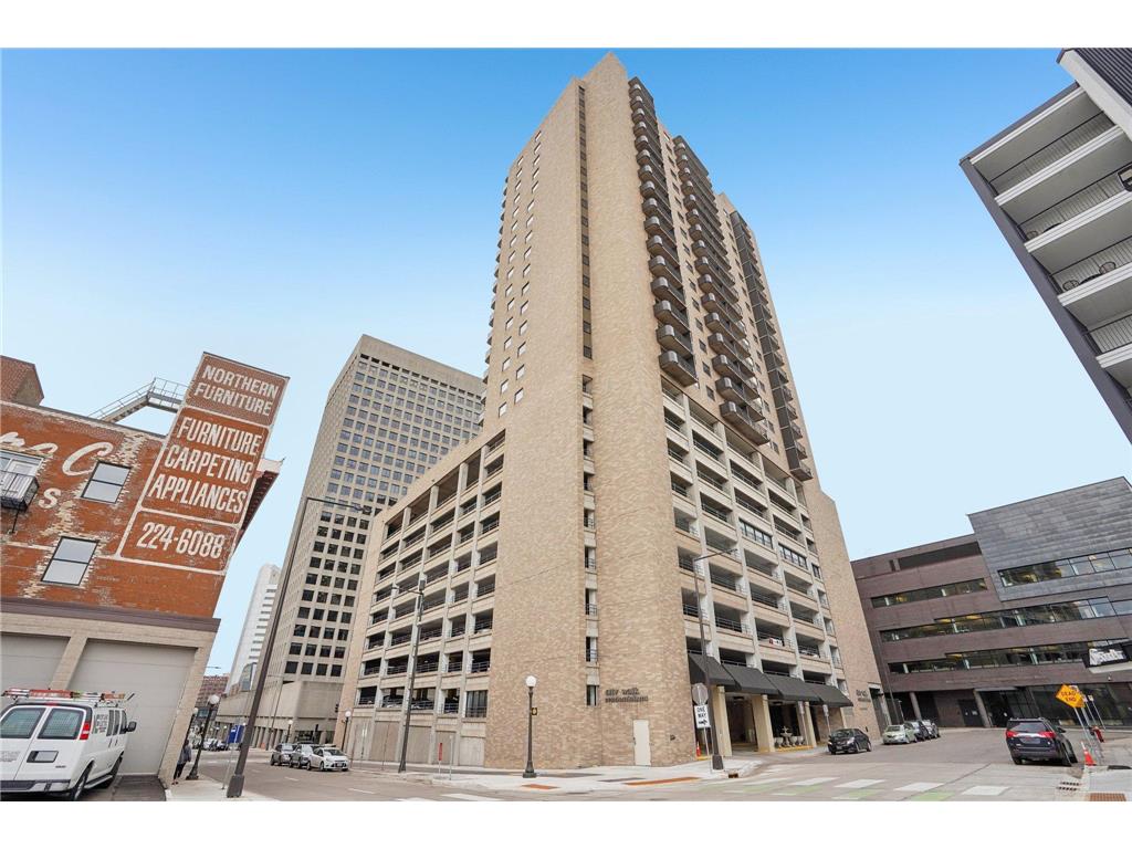 66 9th Street E #1307 Saint Paul MN 55101 7035997 image2