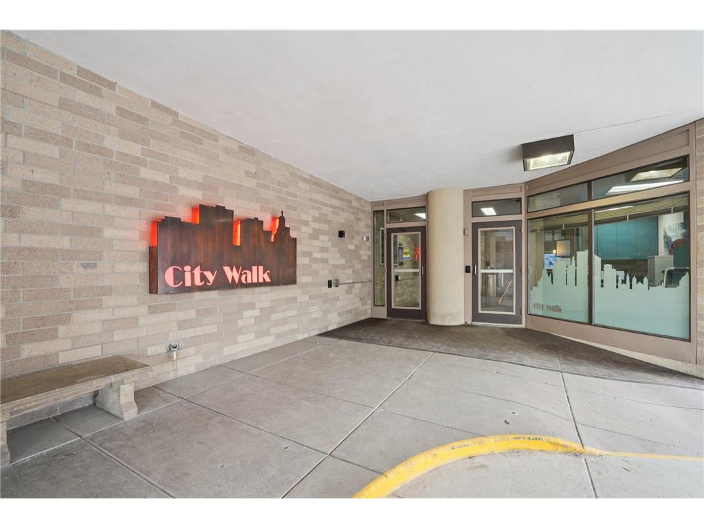 66 9th Street E #1307 Saint Paul MN 55101 7035997 image3