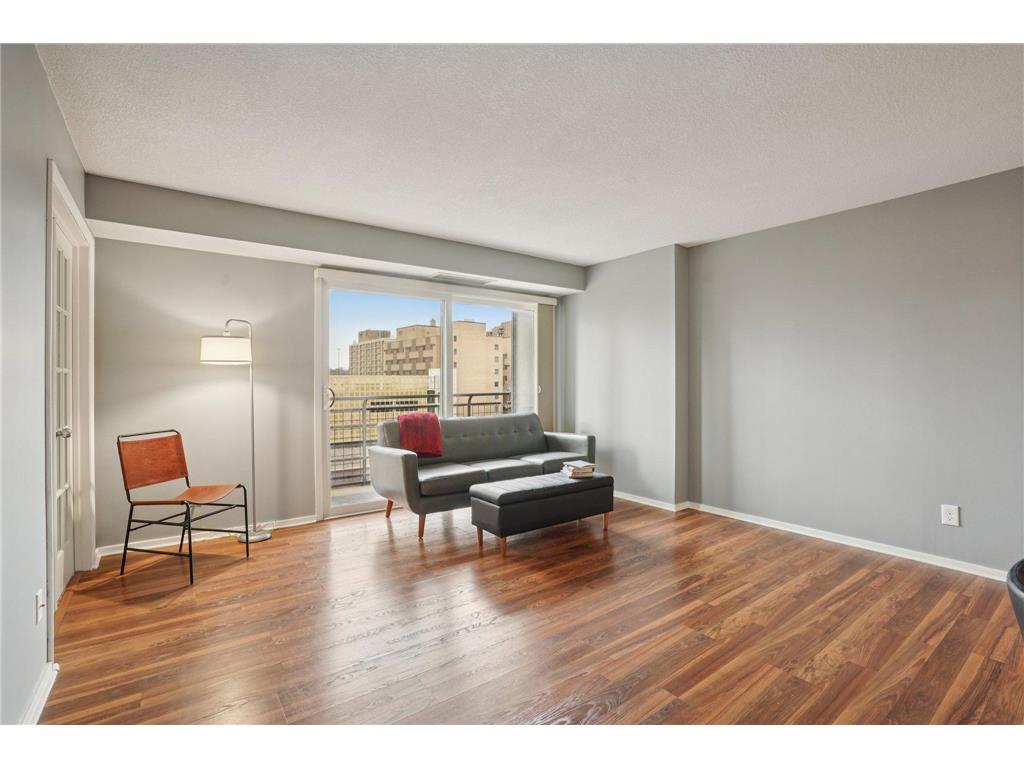 66 9th Street E #1307 Saint Paul MN 55101 7035997 image5