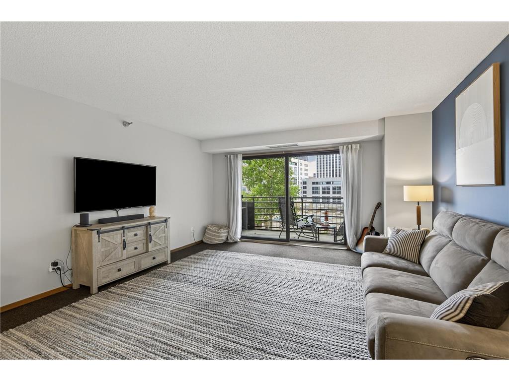 66 9th Street E #1313 Saint Paul MN 55101 7005579 image2