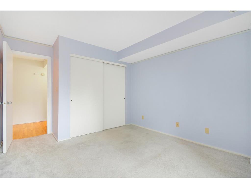 66 9th Street E #1315 Saint Paul MN 55101 6820634 image18