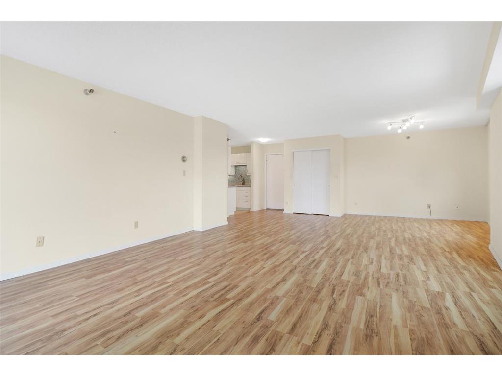 66 9th Street E #1315 Saint Paul MN 55101 6820634 image2