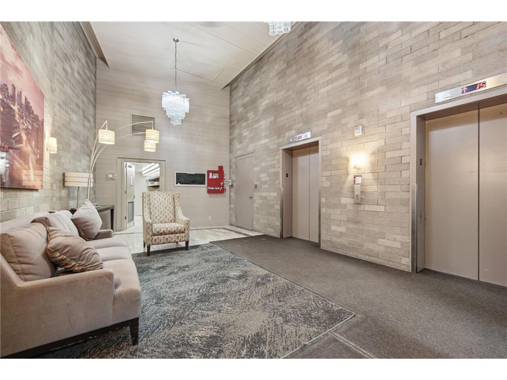 66 9th Street E #1510 Saint Paul MN 55101 7045484 image3