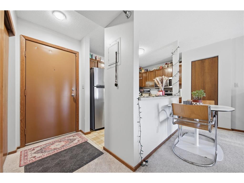 66 9th Street E #1510 Saint Paul MN 55101 7045484 image4