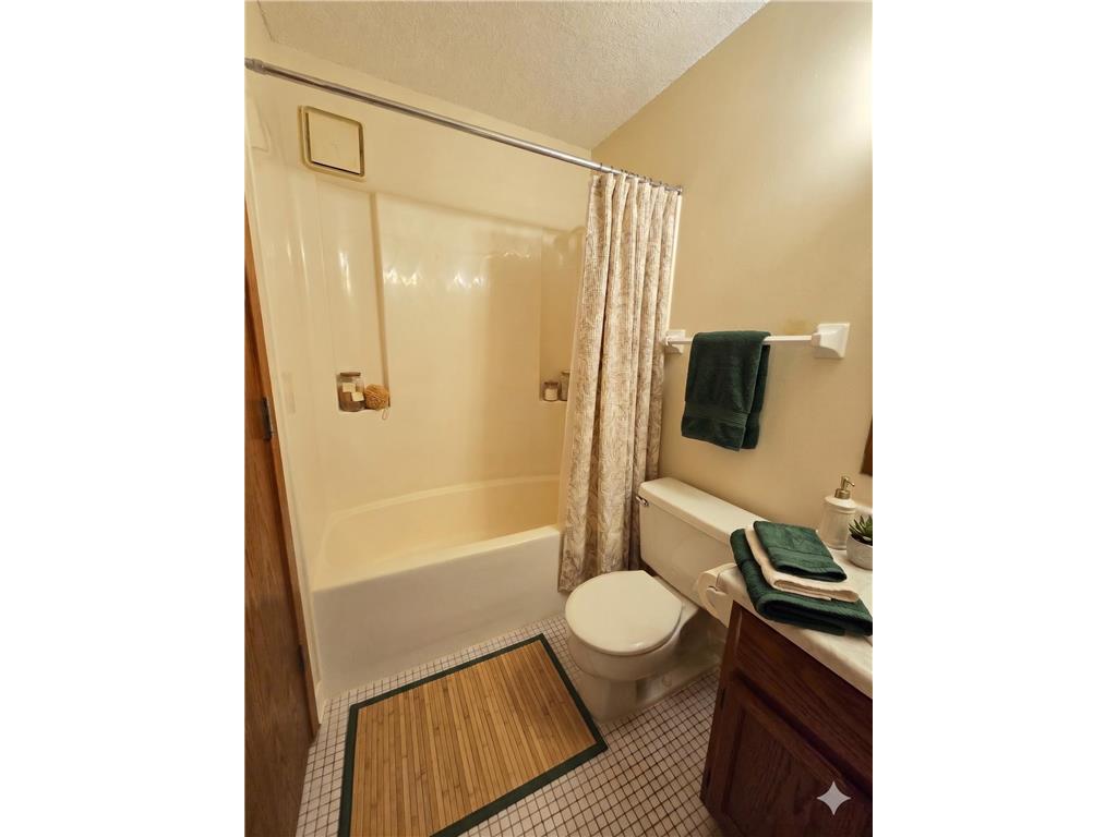 66 9th Street E #1605 Saint Paul MN 55101 7058115 image3