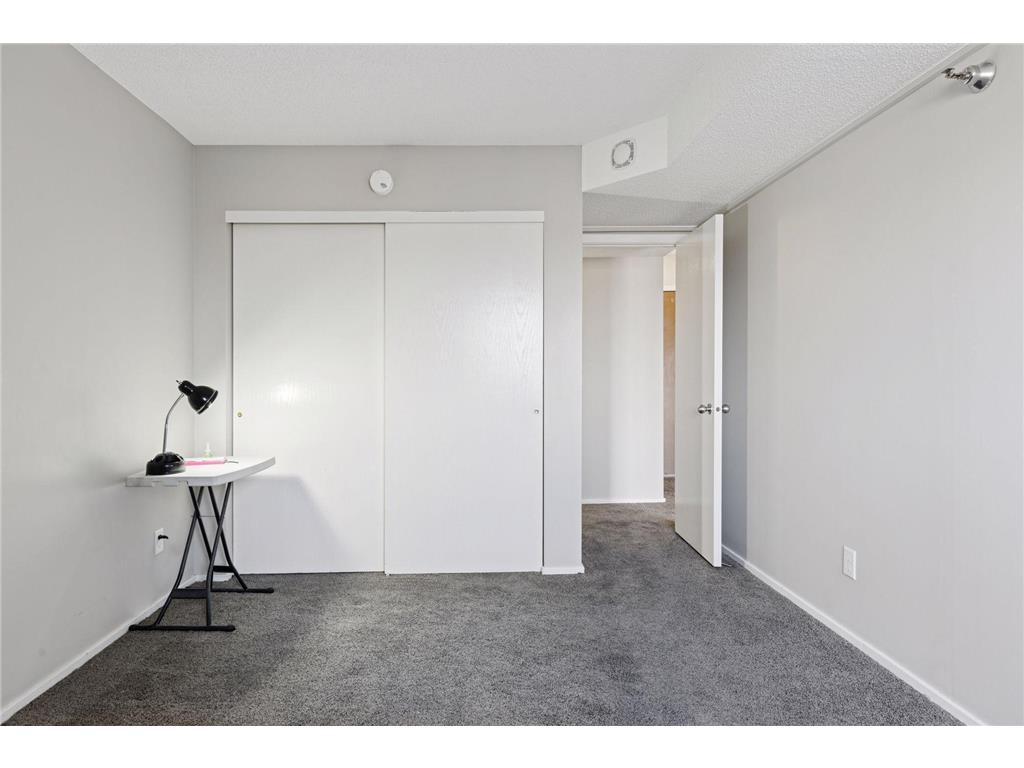 66 9th Street E #1609 Saint Paul MN 55101 6806609 image22