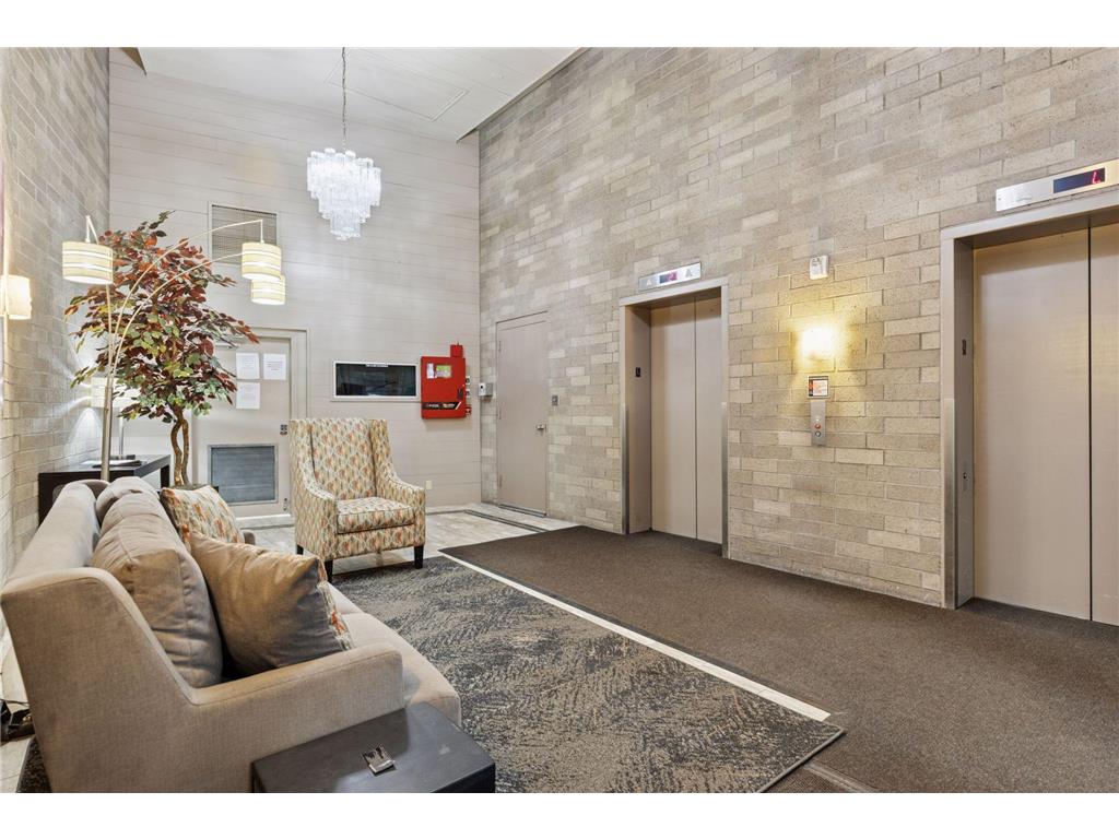 66 9th Street E #1609 Saint Paul MN 55101 6806609 image9