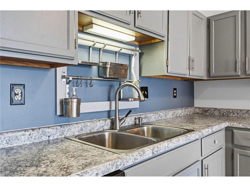 66 9th Street E #1614 Saint Paul MN 55101 7079292 image13