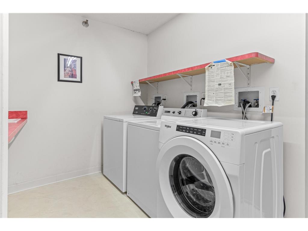 66 9th Street E #1910 Saint Paul MN 55101 7033285 image21