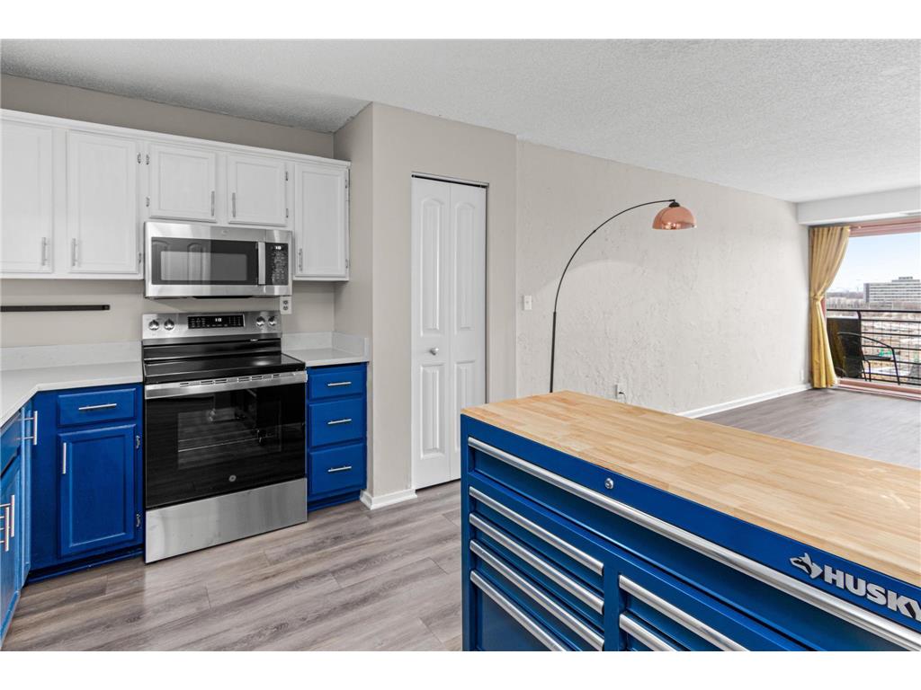 66 9th Street E #1910 Saint Paul MN 55101 7033285 image4