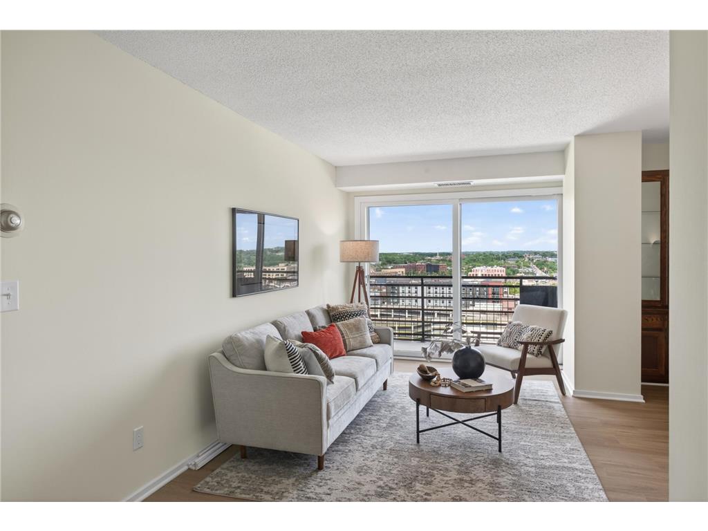 66 9th Street E #2102 Saint Paul MN 55101 7069157 image1