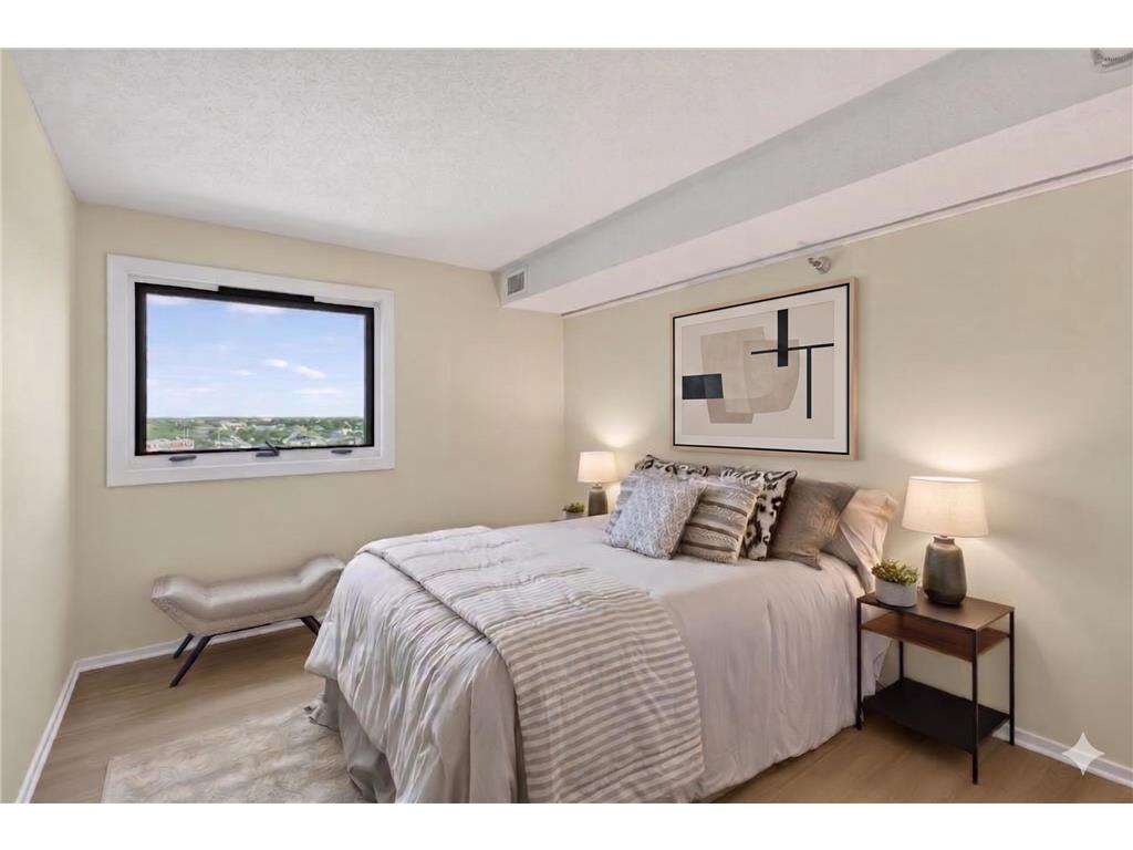 66 9th Street E #2102 Saint Paul MN 55101 7069157 image10
