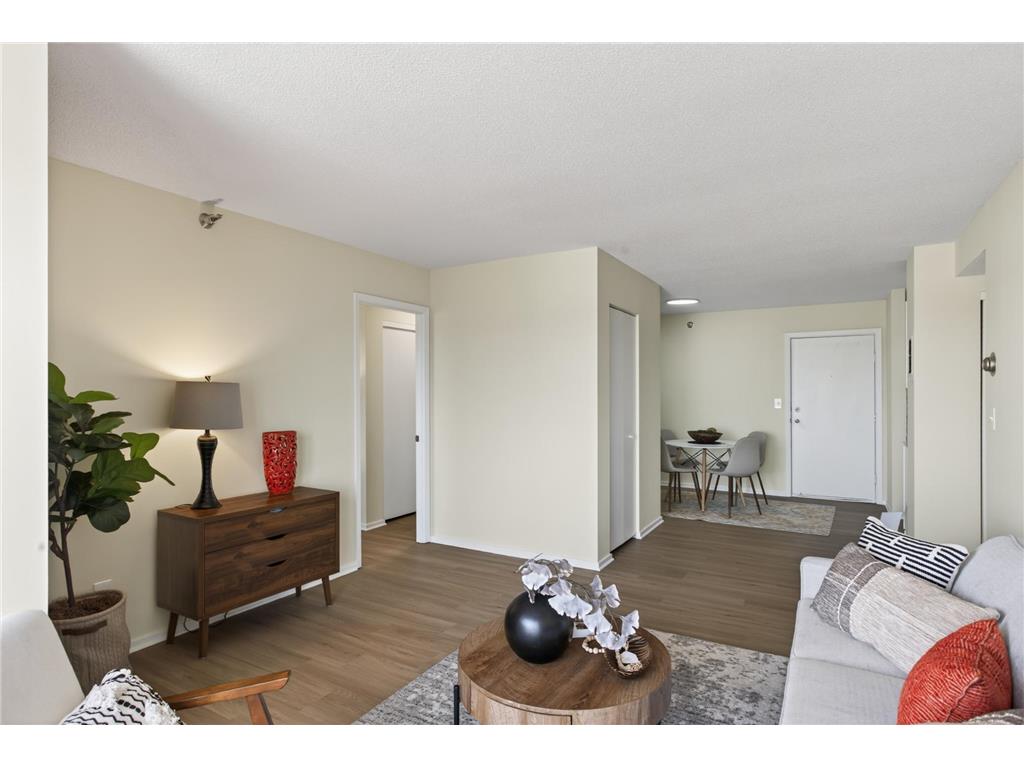 66 9th Street E #2102 Saint Paul MN 55101 7069157 image2