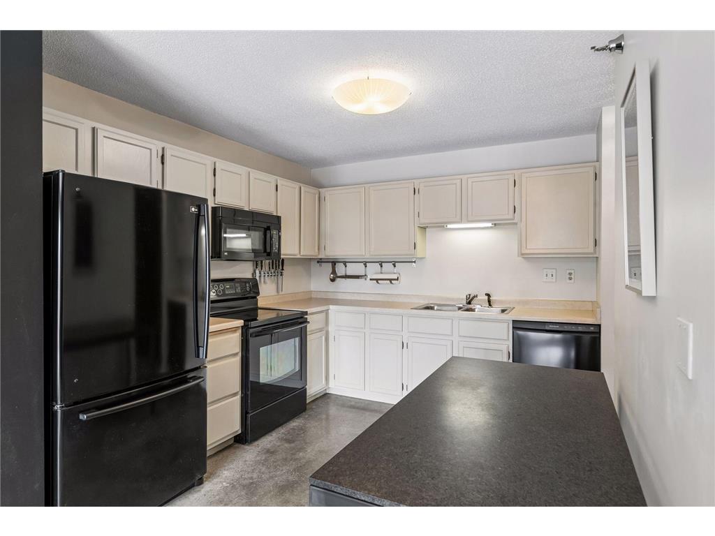 66 9th Street E #2113 Saint Paul MN 55101 7054198 image6