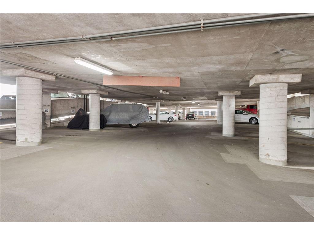 66 9th Street E #2115 Saint Paul MN 55101 7035875 image30