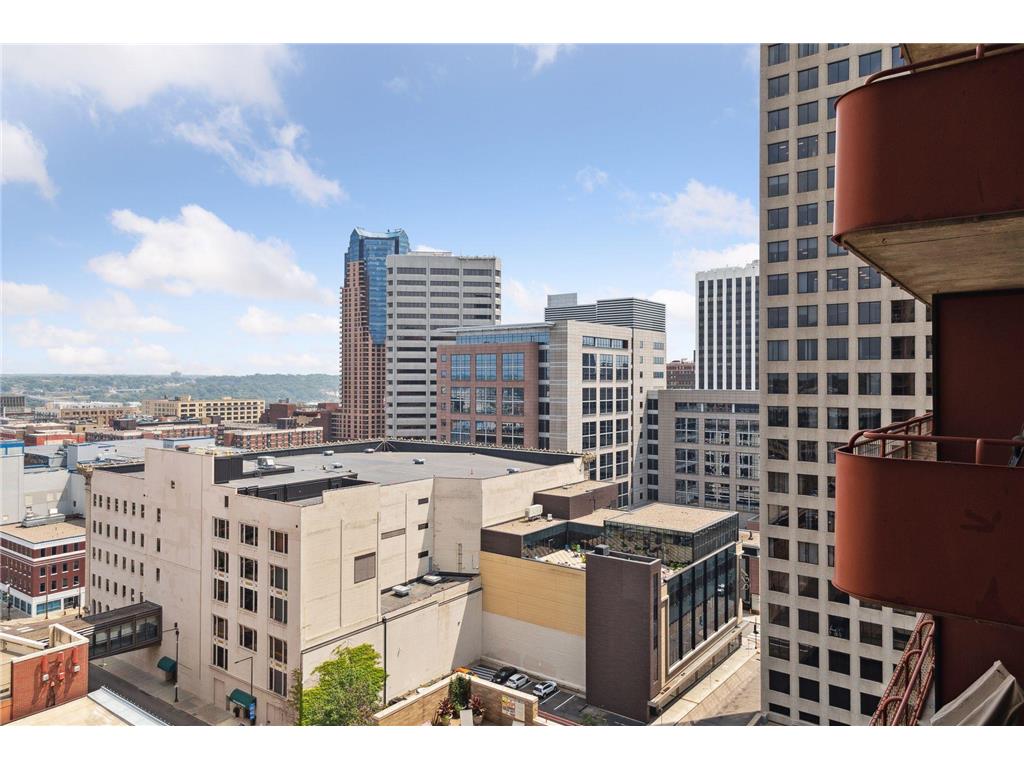 66 9th Street E #2115 Saint Paul MN 55101 7035875 image36