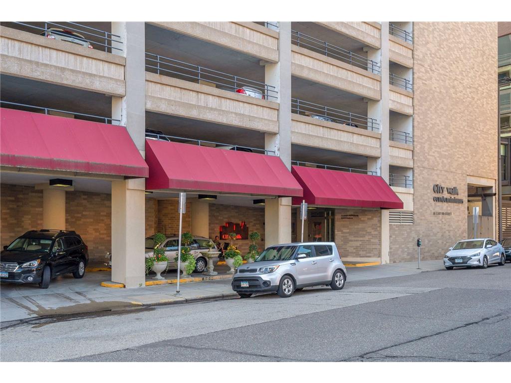 66 9th Street E #2115 Saint Paul MN 55101 7035875 image48