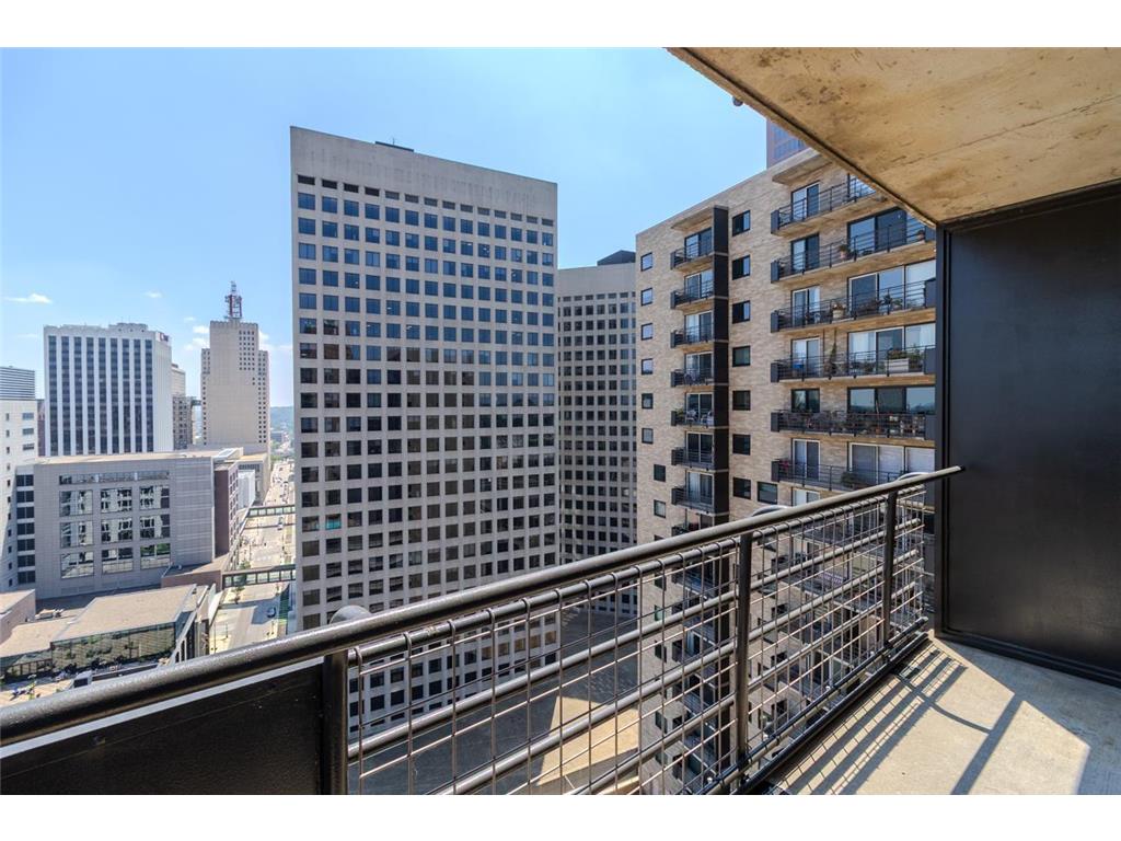 66 9th Street E #2315 Saint Paul MN 55101 6755884 image22