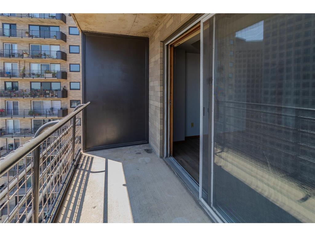 66 9th Street E #2315 Saint Paul MN 55101 6755884 image23