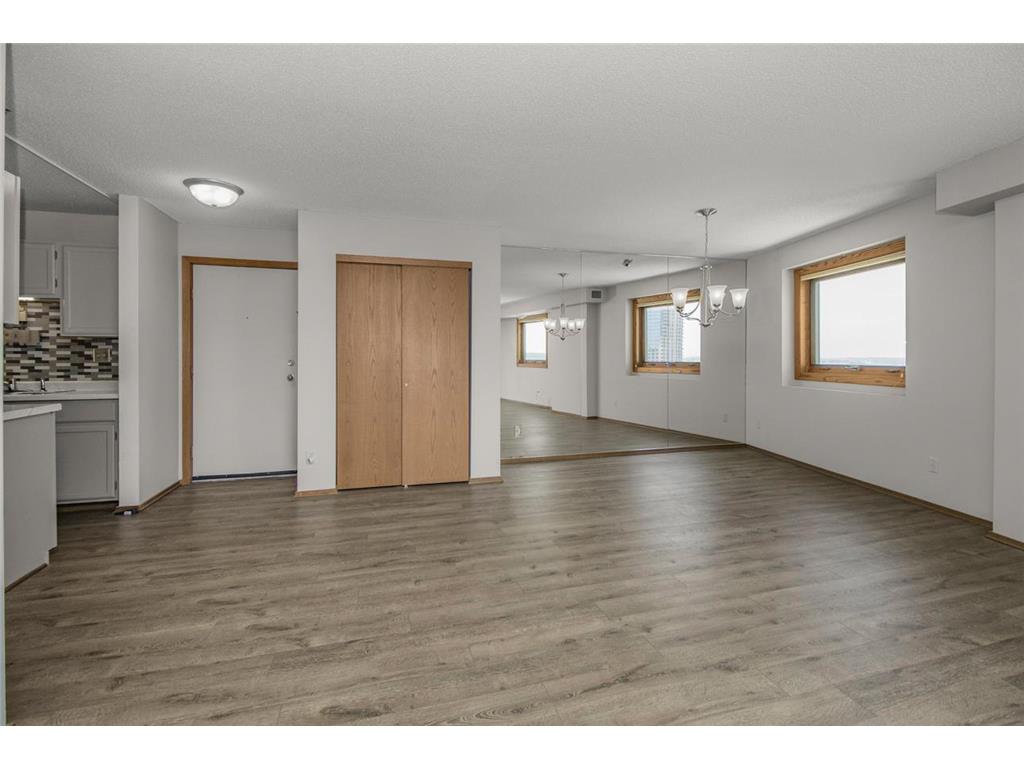 66 9th Street E #2315 Saint Paul MN 55101 6755884 image8