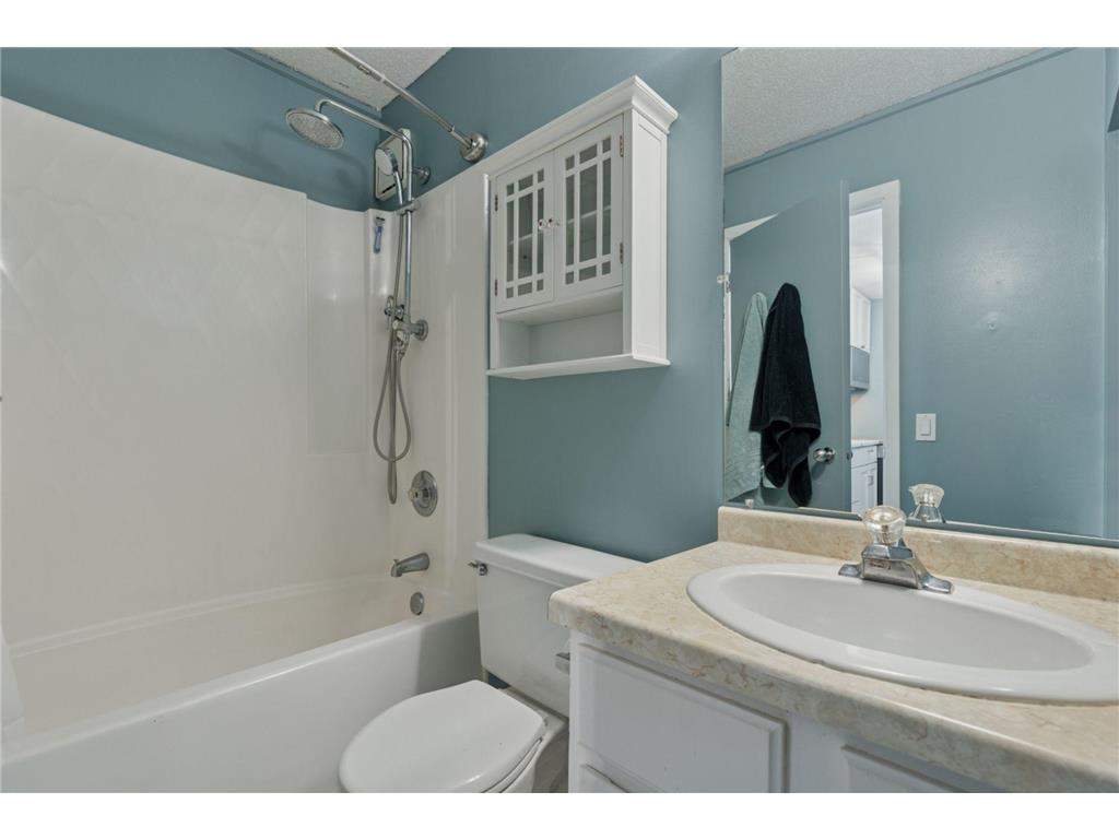 66 9th Street E #2501 Saint Paul MN 55101 6807023 image29