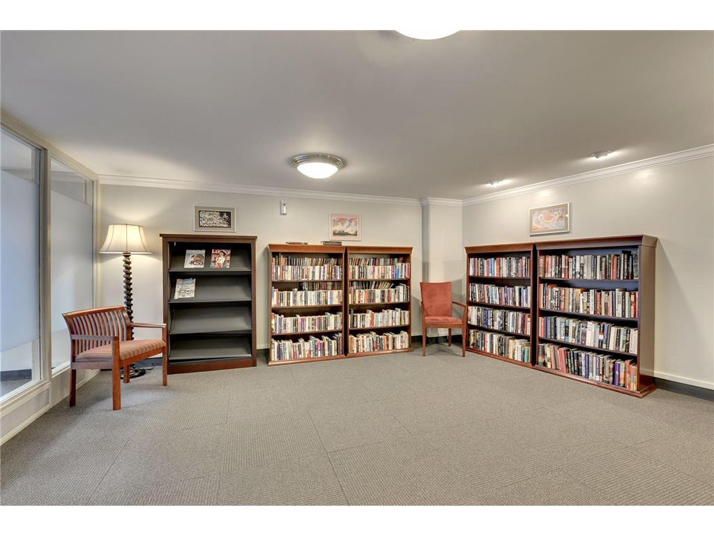 66 9th Street E #2501 Saint Paul MN 55101 6807023 image34