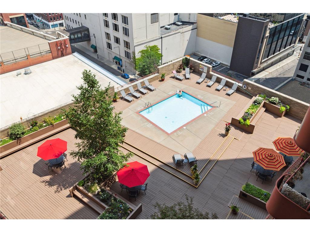 66 9th Street E #2501 Saint Paul MN 55101 6807023 image42