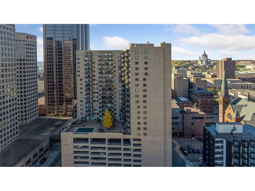 66 9th Street E #2501 Saint Paul MN 55101 6807023 image45