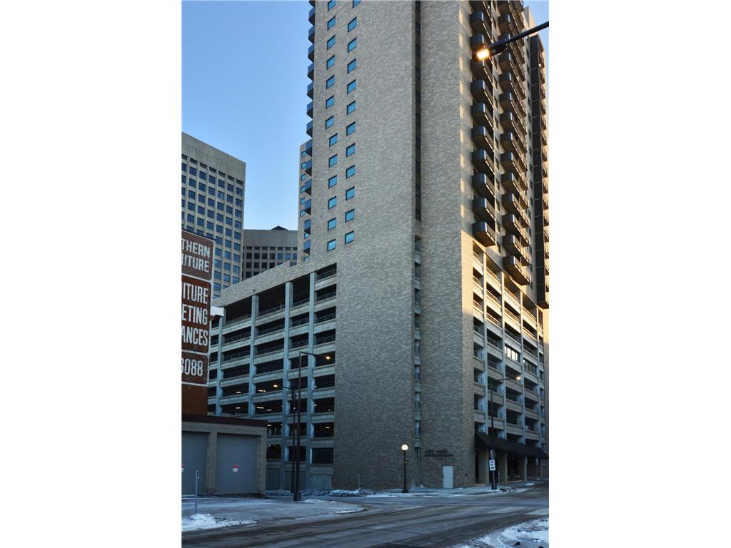 66 9th Street E #2512 Saint Paul MN 55101 7015350 image1