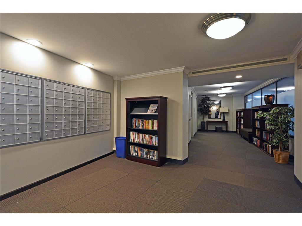 66 9th Street E #2512 Saint Paul MN 55101 7015350 image10