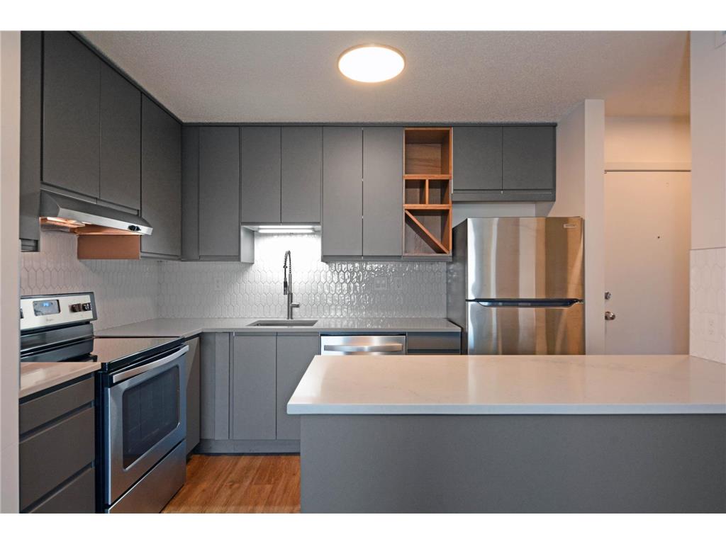 66 9th Street E #2512 Saint Paul MN 55101 7015350 image13