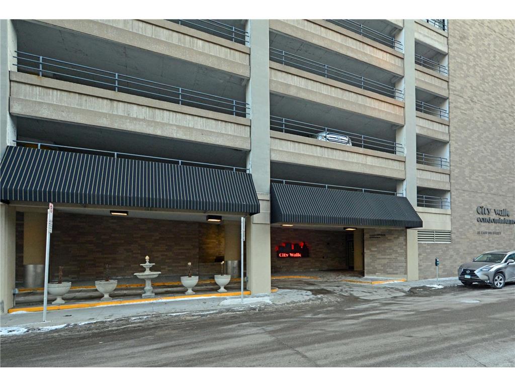 66 9th Street E #2512 Saint Paul MN 55101 7015350 image2