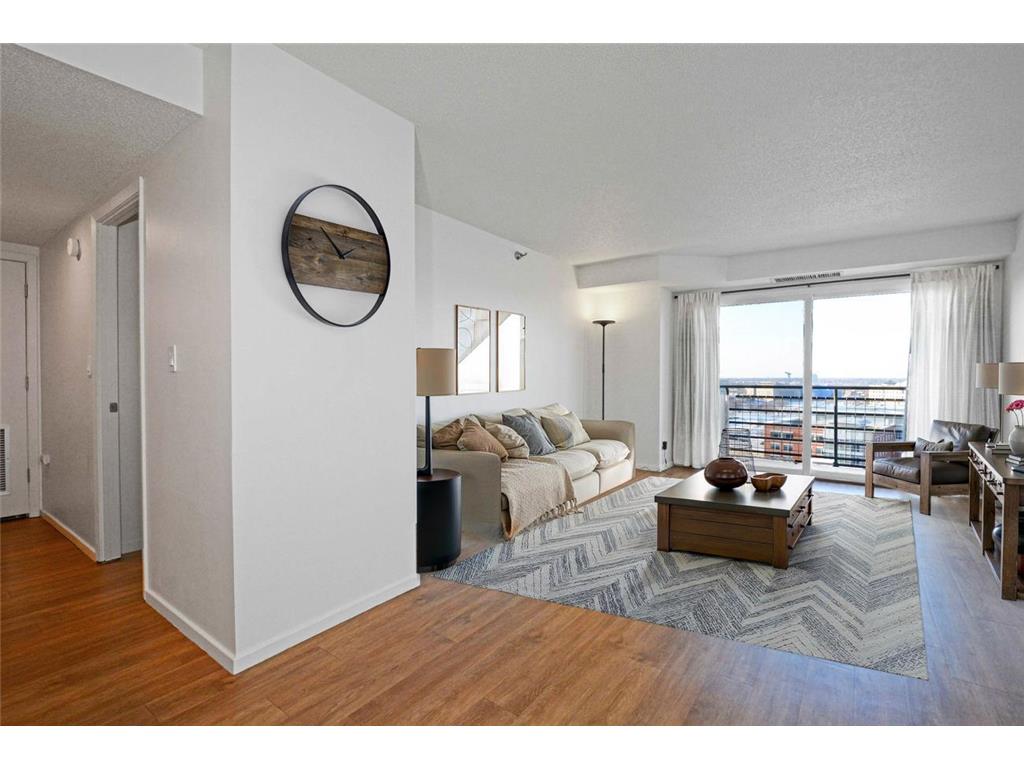 66 9th Street E #2512 Saint Paul MN 55101 7015350 image27