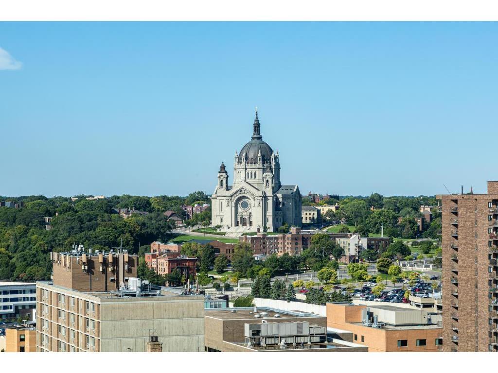 66 9th Street E #2512 Saint Paul MN 55101 7015350 image33