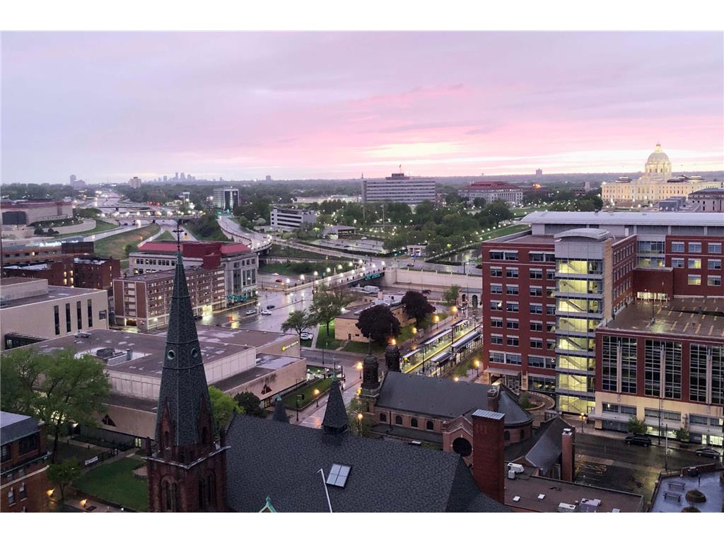 66 9th Street E #2512 Saint Paul MN 55101 7015350 image40