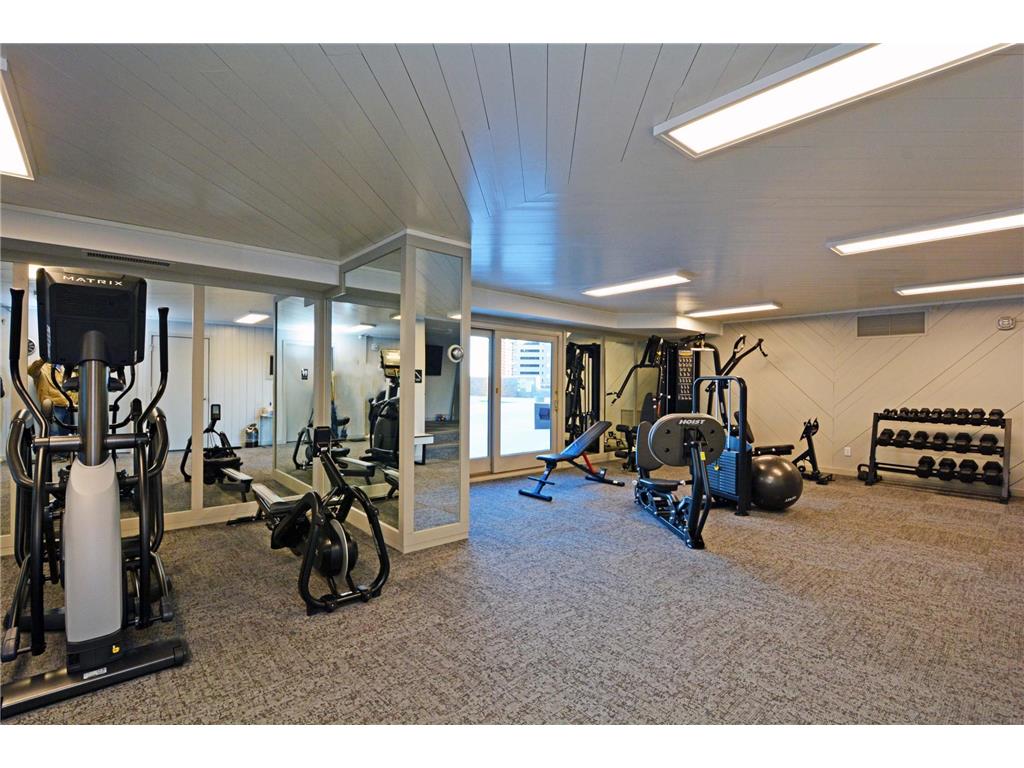 66 9th Street E #2512 Saint Paul MN 55101 7015350 image47