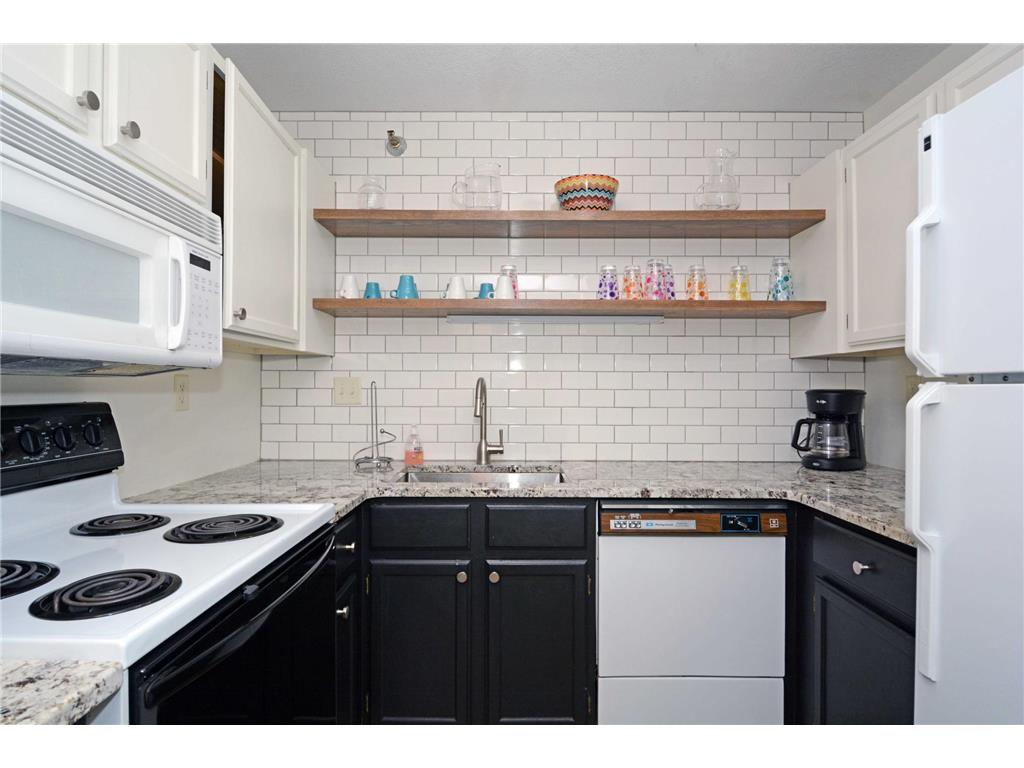 66 9th Street E #2512 Saint Paul MN 55101 7015350 image53