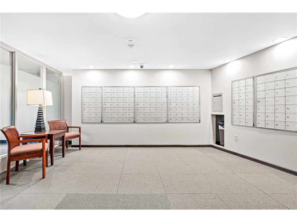 66 9th Street E #1613 Saint Paul MN 55101 7051503 image20
