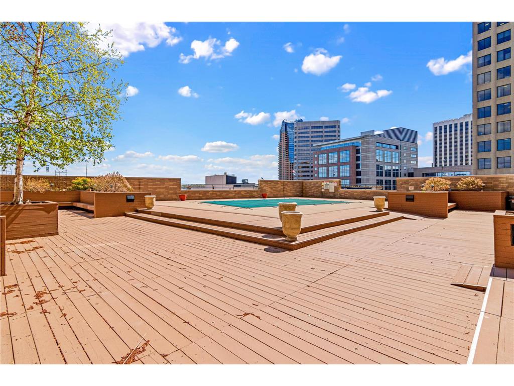 66 9th Street E #1613 Saint Paul MN 55101 7051503 image22