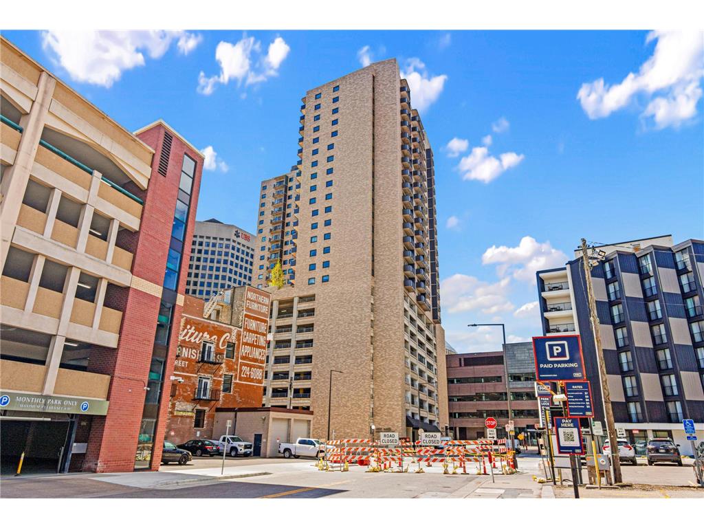 66 9th Street E #1613 Saint Paul MN 55101 7051503 image30