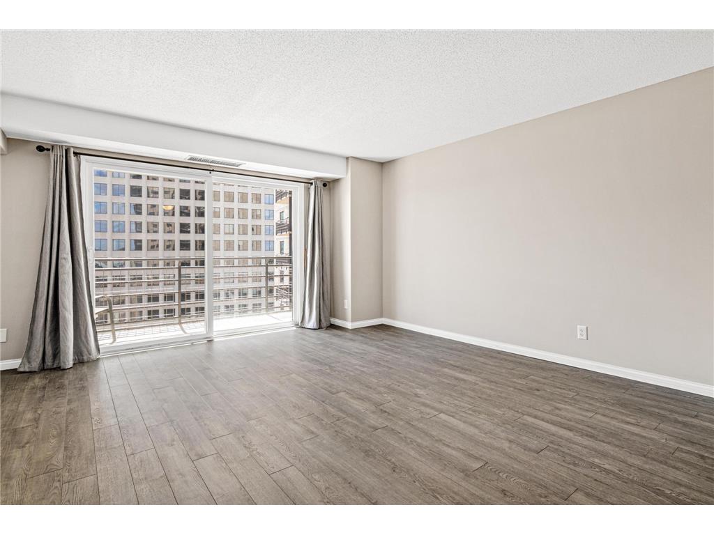66 9th Street E #1613 Saint Paul MN 55101 7051503 image4